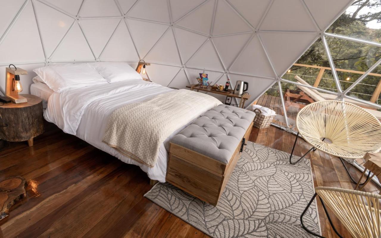 فندق Nazca Glamping Villamaría المظهر الخارجي الصورة
